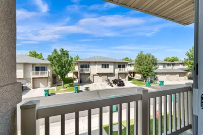 12801 S Timber Run W, Riverton, UT 84096 - Photo 14