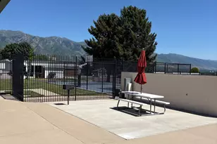 27 Lakeview Dr, Layton, UT 84041 - Photo 30