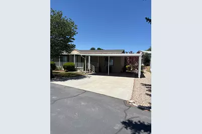 27 Lakeview Dr, Layton, UT 84041 - Photo 2