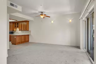 11086 S Grape Arbor Pl #101 E, Sandy, UT 84070 - Photo 8
