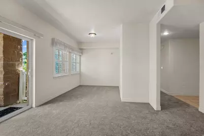 11086 S Grape Arbor Pl #101 E, Sandy, UT 84070 - Photo 6