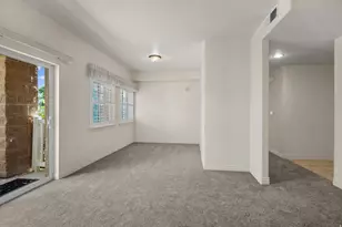 11086 S Grape Arbor Pl #101 E, Sandy, UT 84070 - Photo 6