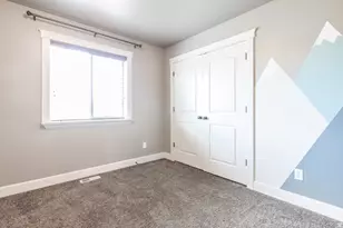 1635 N 1050 W, Harrisville, UT 84404 - Photo 20