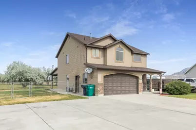 1635 N 1050 W, Harrisville, UT 84404 - Photo 2