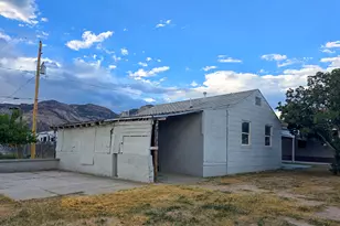 157 Berkley Ave, East Carbon, UT 84520 - Photo 8