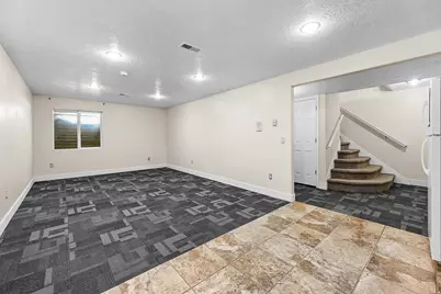 107 E Pebble Beach Dr, Stansbury Park, UT 84074 - Photo 16