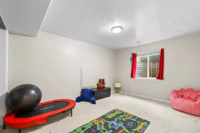 107 E Pebble Beach Dr, Stansbury Park, UT 84074 - Photo 18