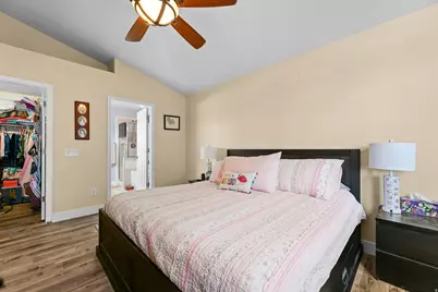107 E Pebble Beach Dr, Stansbury Park, UT 84074 - Photo 10