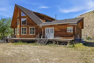 813 E Canyon Rd, Mayfield, UT 84643 - Photo 2
