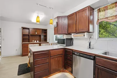 2303 W Harvestland Dr S, Salt Lake City, UT 84129 - Photo 12