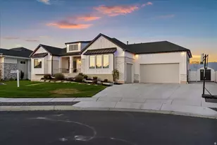 519 S 4375 W, West Point, UT 84015 - Photo 2