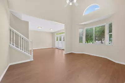 1364 E Old Maple Ct S, Murray, UT 84117 - Photo 8