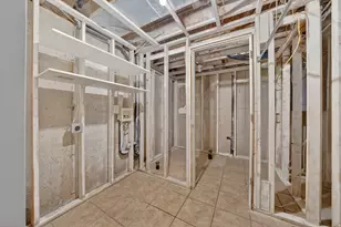 1364 E Old Maple Ct S, Murray, UT 84117 - Photo 30