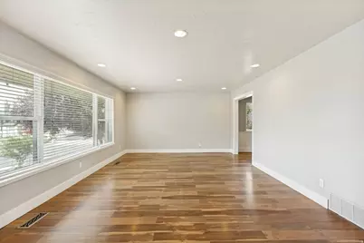 661 E 2620 N, Provo, UT 84604 - Photo 14