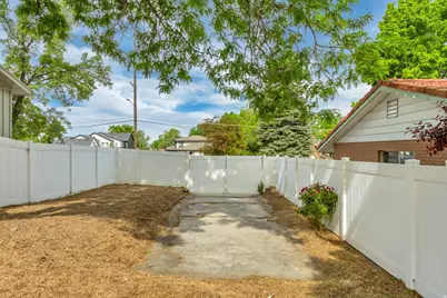 661 E 2620 N, Provo, UT 84604 - Photo 50