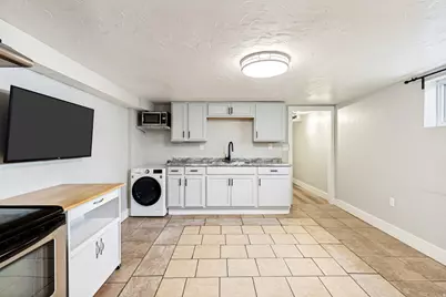 661 E 2620 N, Provo, UT 84604 - Photo 34