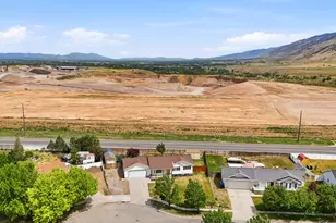 1261 E 25 S, Hyrum, UT 84319 - Photo 38