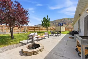 1261 E 25 S, Hyrum, UT 84319 - Photo 30