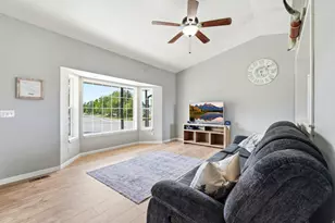 1261 E 25 S, Hyrum, UT 84319 - Photo 6