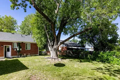 2327 E Bryan Ave, Salt Lake City, UT 84108 - Photo 20