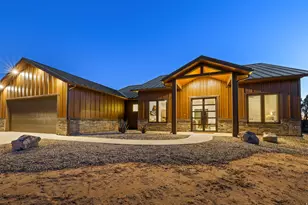 369 W Pinyon Pne Dr, Orderville, UT 84758 - Photo 2