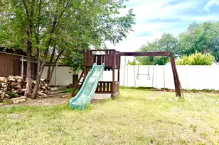 1569 W 1500 N, Vernal, UT 84078 - Photo 22