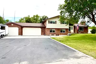 1569 W 1500 N, Vernal, UT 84078 - Photo 1