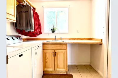 1569 W 1500 N, Vernal, UT 84078 - Photo 10
