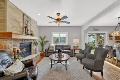 7253 S Viansa Ct, Midvale, UT 84047 - Photo 2
