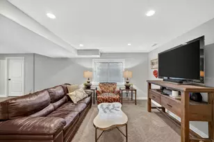 7253 S Viansa Ct, Midvale, UT 84047 - Photo 14