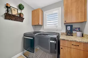 7253 S Viansa Ct, Midvale, UT 84047 - Photo 28