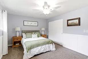 42 E Bonita Way, Centerville, UT 84014 - Photo 14