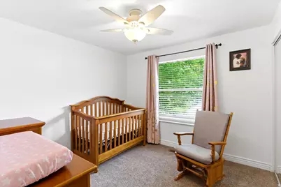 42 E Bonita Way, Centerville, UT 84014 - Photo 18