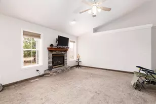 420 S Main St, Central Valley, UT 84754 - Photo 14