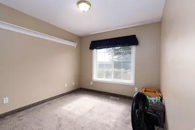 420 S Main St, Central Valley, UT 84754 - Photo 30