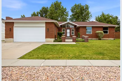 929 W Brandermill Cv, Murray, UT 84123 - Photo 1