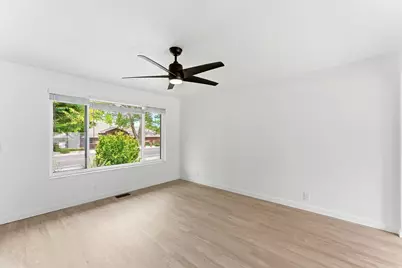 3883 S 2000 E, Millcreek, UT 84109 - Photo 6