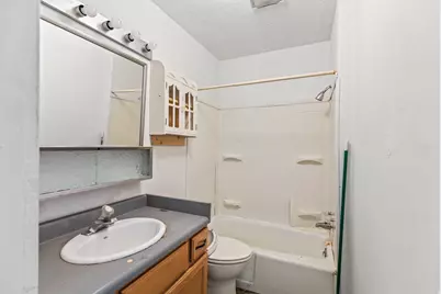 235 W 200 S S, Richfield, UT 84701 - Photo 8