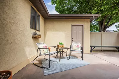 8956 S Golden Field Way E, Sandy, UT 84094 - Photo 22