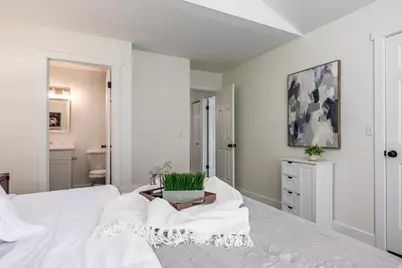 8956 S Golden Field Way E, Sandy, UT 84094 - Photo 18