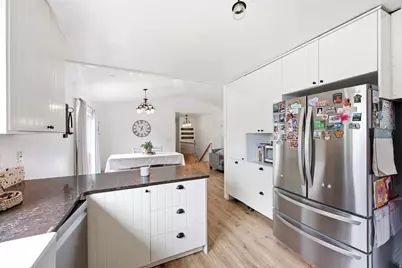 103 W 2250 N, Layton, UT 84041 - Photo 6