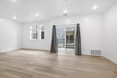 475 W 60 S #L202, Providence, UT 84332 - Photo 6