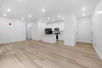 475 W 60 S #L202, Providence, UT 84332 - Photo 2