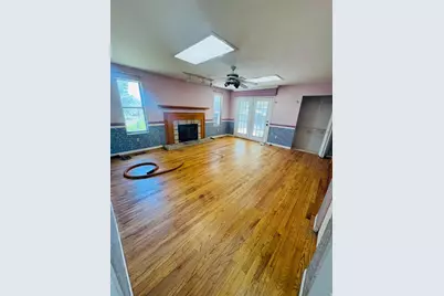 2751 W 7000 S, West Jordan, UT 84084 - Photo 2