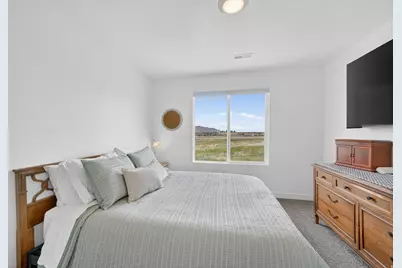 1022 W Broadleaf Dr, Santaquin, UT 84655 - Photo 28