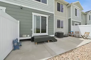1022 W Broadleaf Dr, Santaquin, UT 84655 - Photo 40
