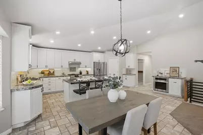 10866 S Marsha Kaye Cir, Sandy, UT 84070 - Photo 14
