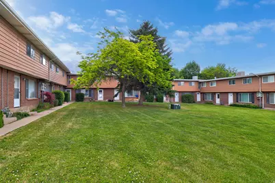 1064 N Nayon Dr E #(M) 13, Layton, UT 84040 - Photo 2