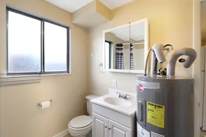 1064 N Nayon Dr E #(M) 13, Layton, UT 84040 - Photo 10