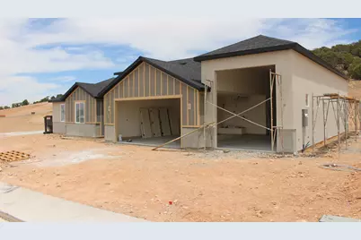 611 S Renze Adams St, Cedar City, UT 84721 - Photo 1
